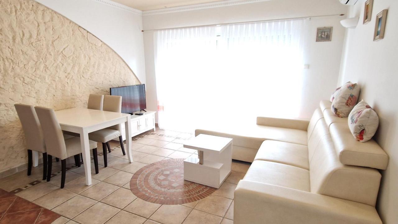 Apartment Damijan Krk Town Buitenkant foto