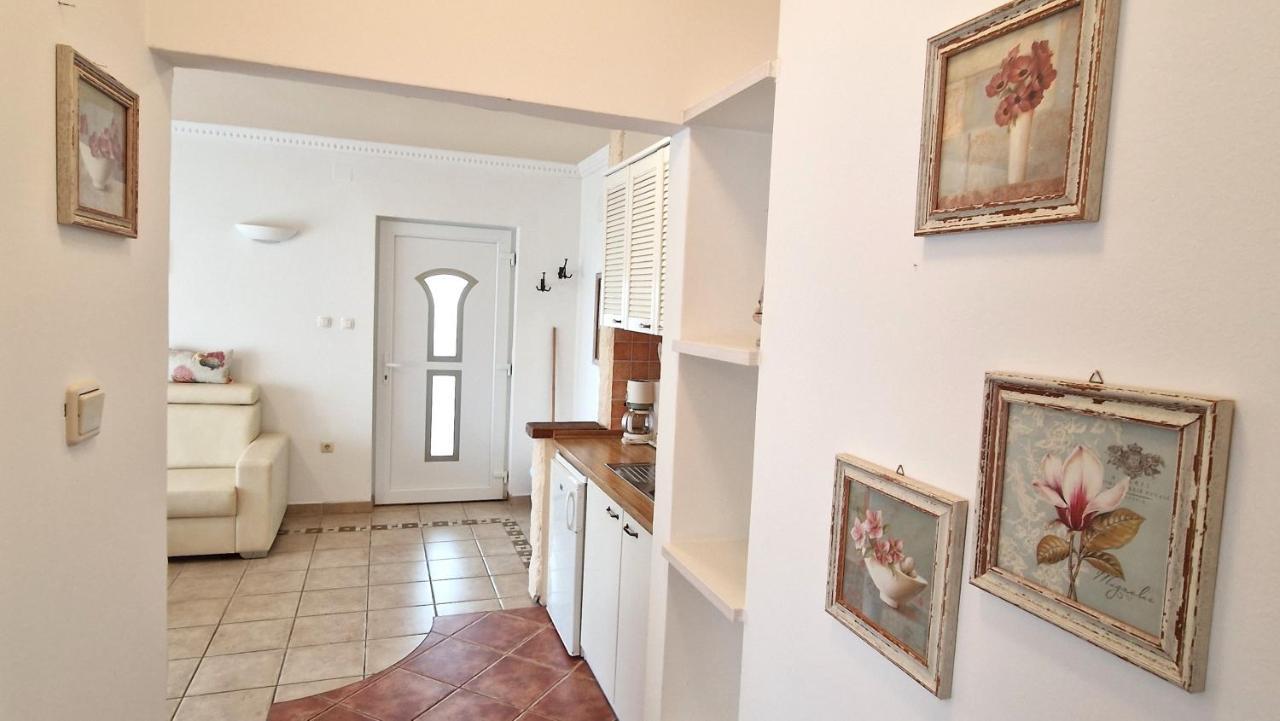 Apartment Damijan Krk Town Buitenkant foto