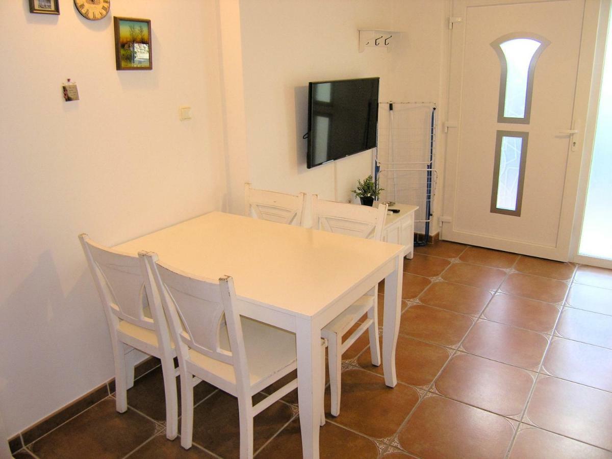 Apartment Damijan Krk Town Buitenkant foto
